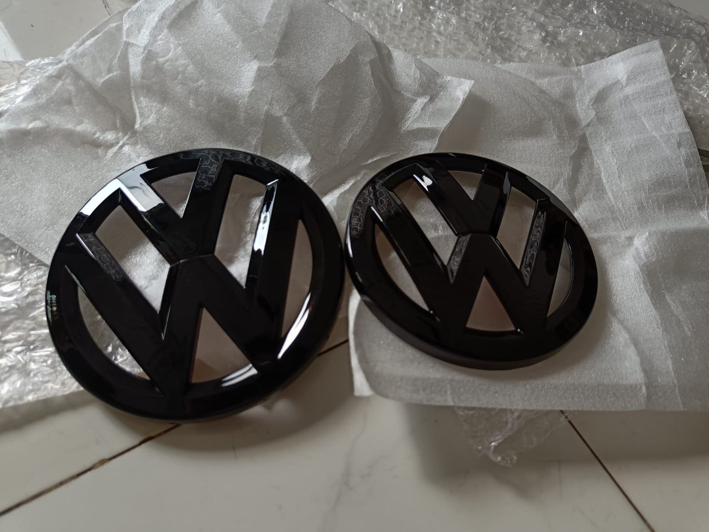 VW Polo LOGOS (Set of 2)