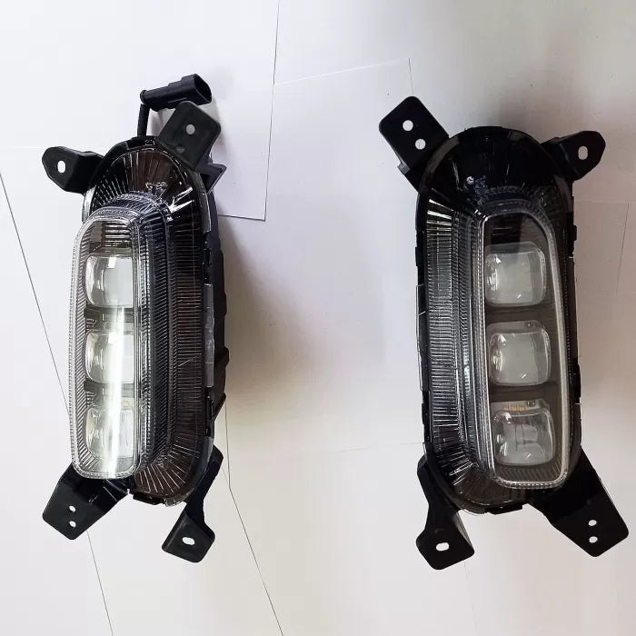 Kia Seltos 2019-23 Ice Cube 3 Lense LED Fog Lamp With Matrix Turn Signal