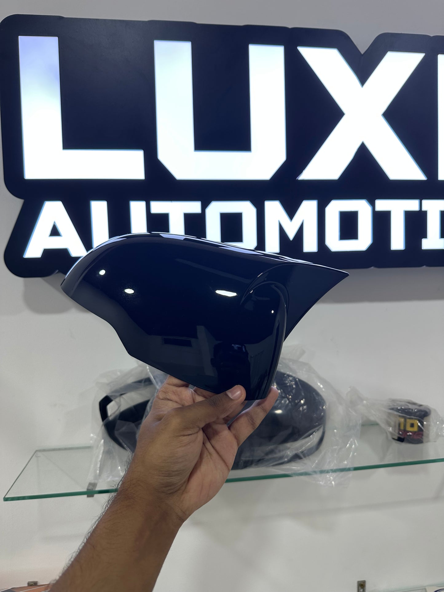 1) Hyundai i20 2008-2014 Batman Style Mirror Covers