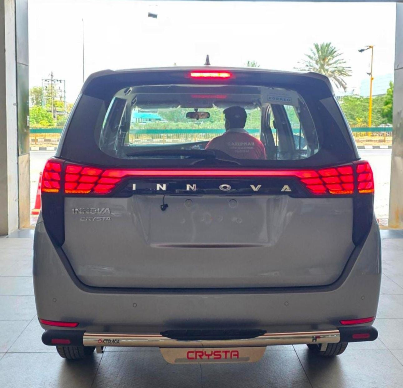 ALPHARD STYLE TAIL LIGHT FOR INNOVA CRYSTA