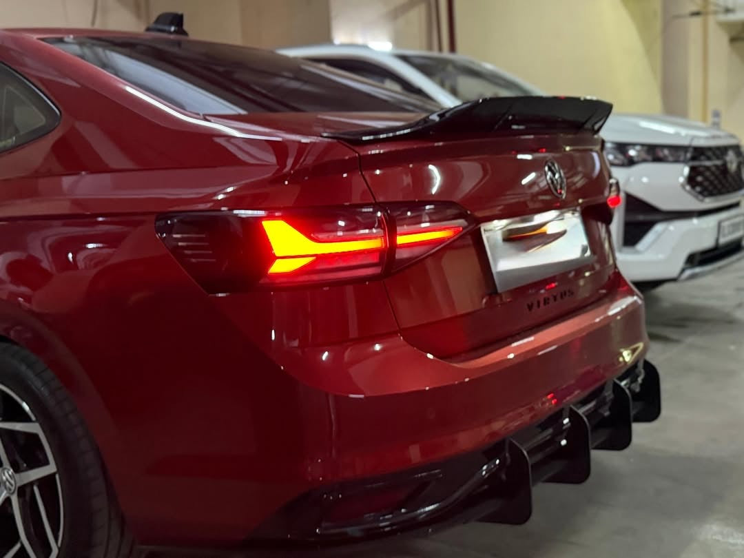 Virtus & Slavia Duck Tail Spoiler