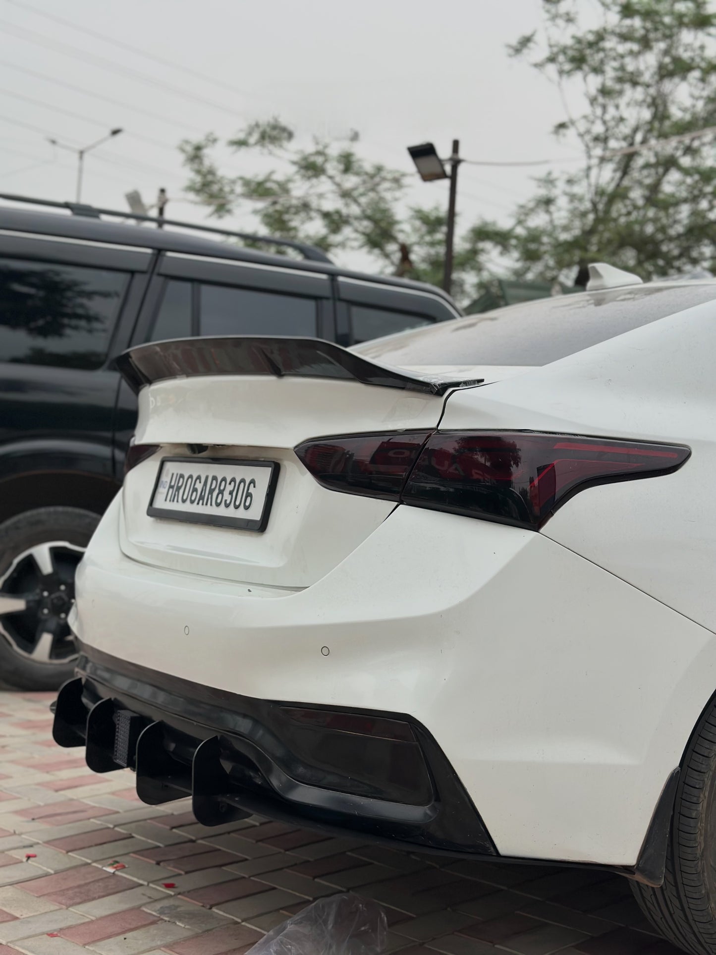Hyundai Verna ABS Diffuser & Ductail Spoiler (2018-2022)