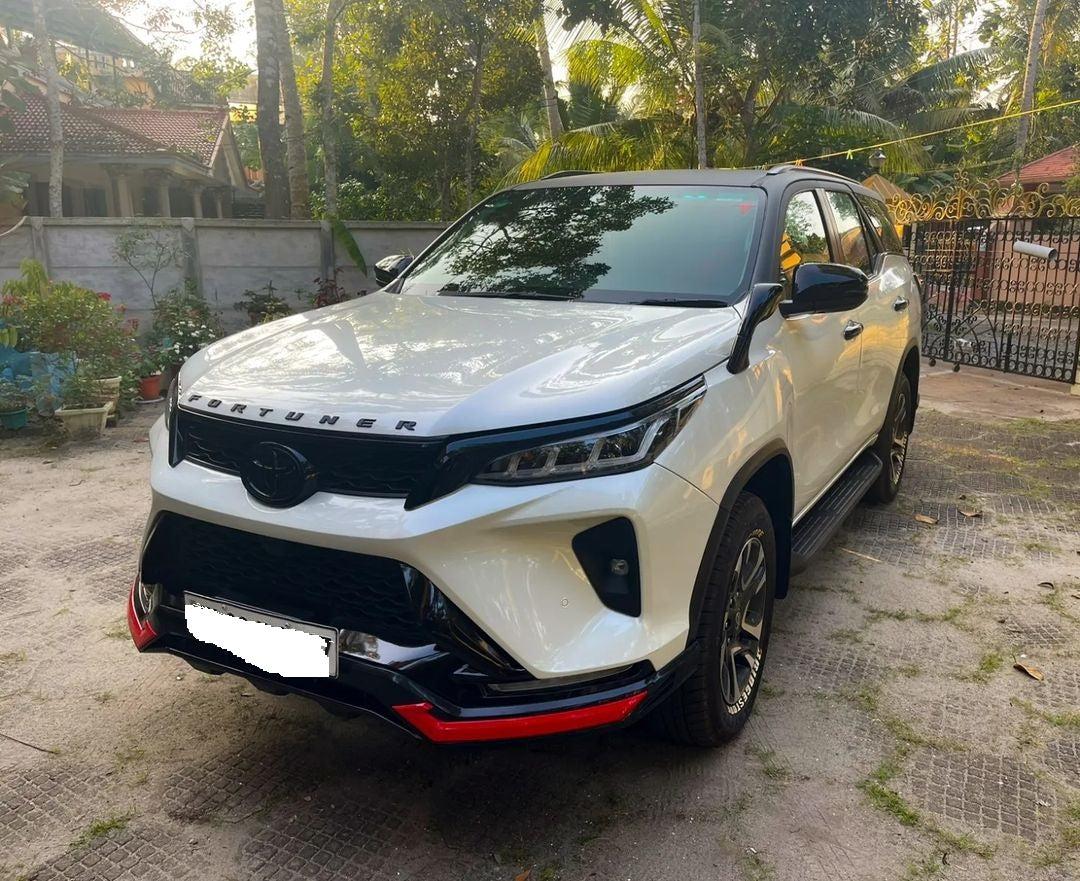 Toyota Fortuner 2021  F&R Skirting Red (Legender)