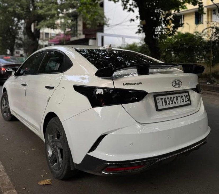VERNA UNIVERSL SEDAN SPOILER