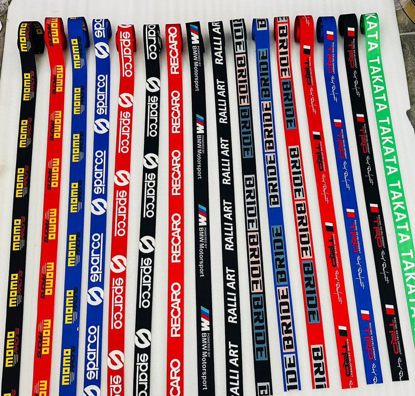 UNIVERSAL SEATBELTS | FITS FOR ALL CARS