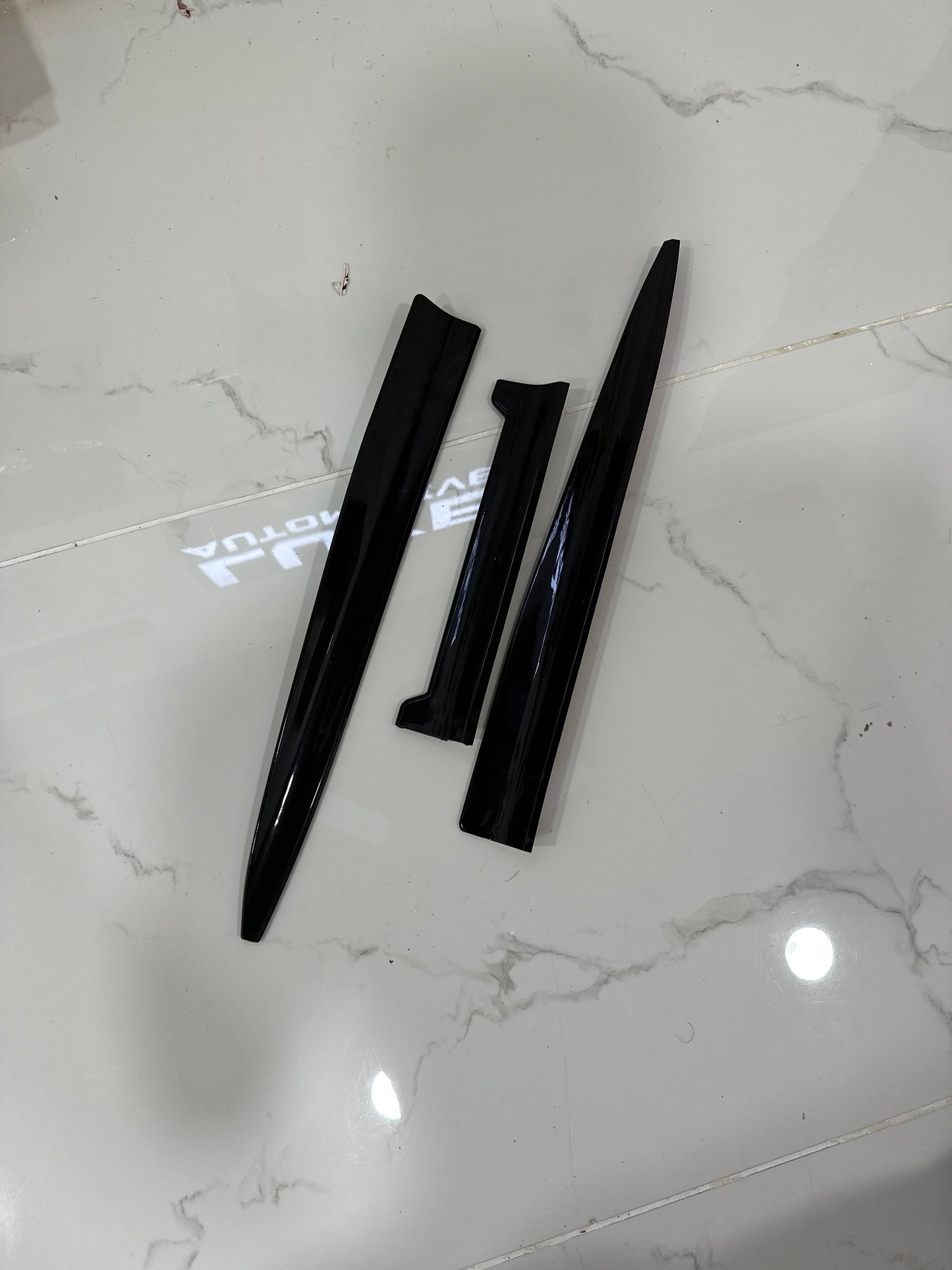 UNIVERSAL M STYLE SEDAN SPOILER | SET OF 3