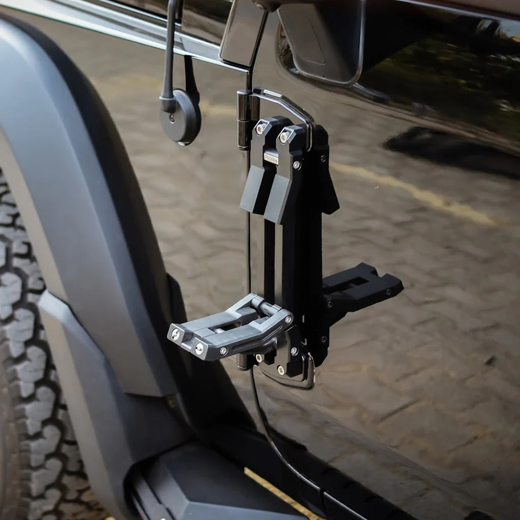 Thar Roxx - Proman Folding Door Step Type 2