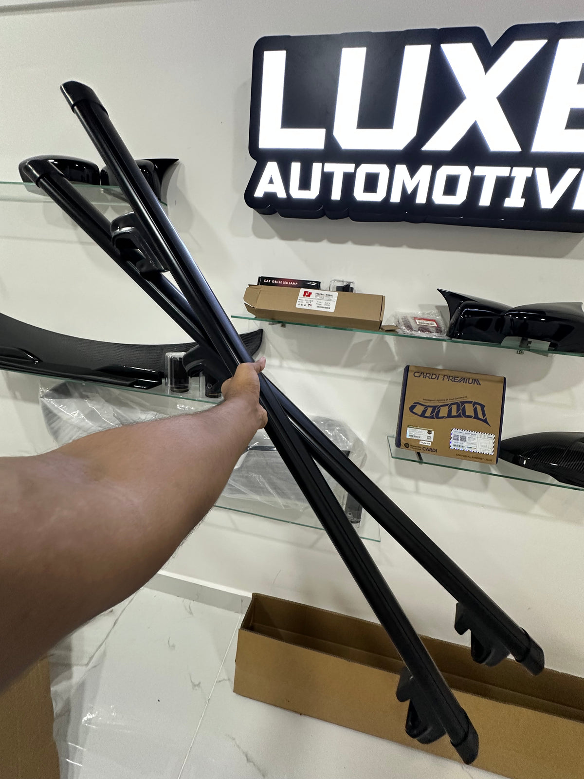 Open Cross Bar Rails 1) Universal Cross Bars | Universal Roof Rail Cross Bar – LUXE AUTOMOTIVE