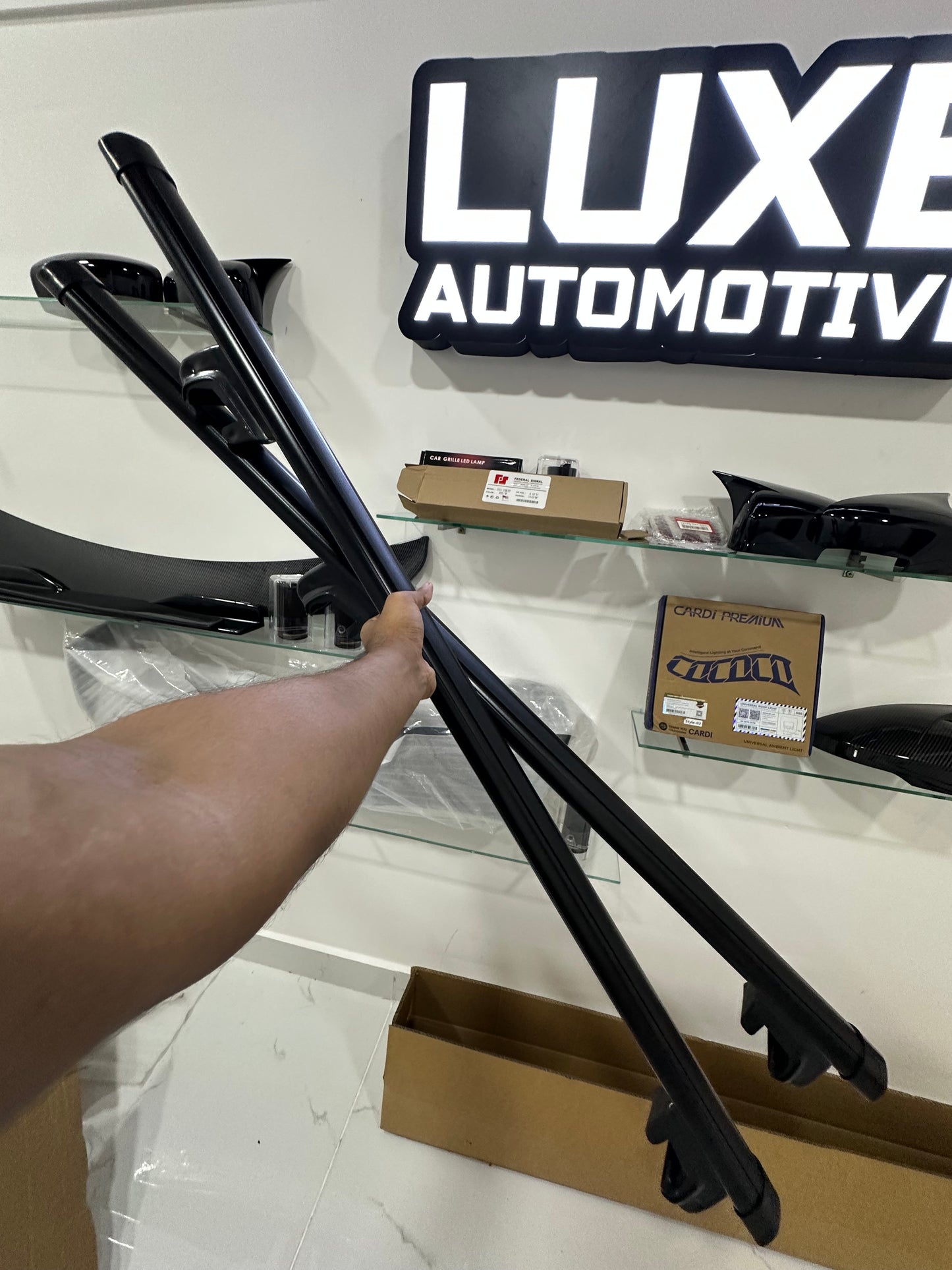 1) Universal Cross Bars | Universal Roof Rail Cross Bar