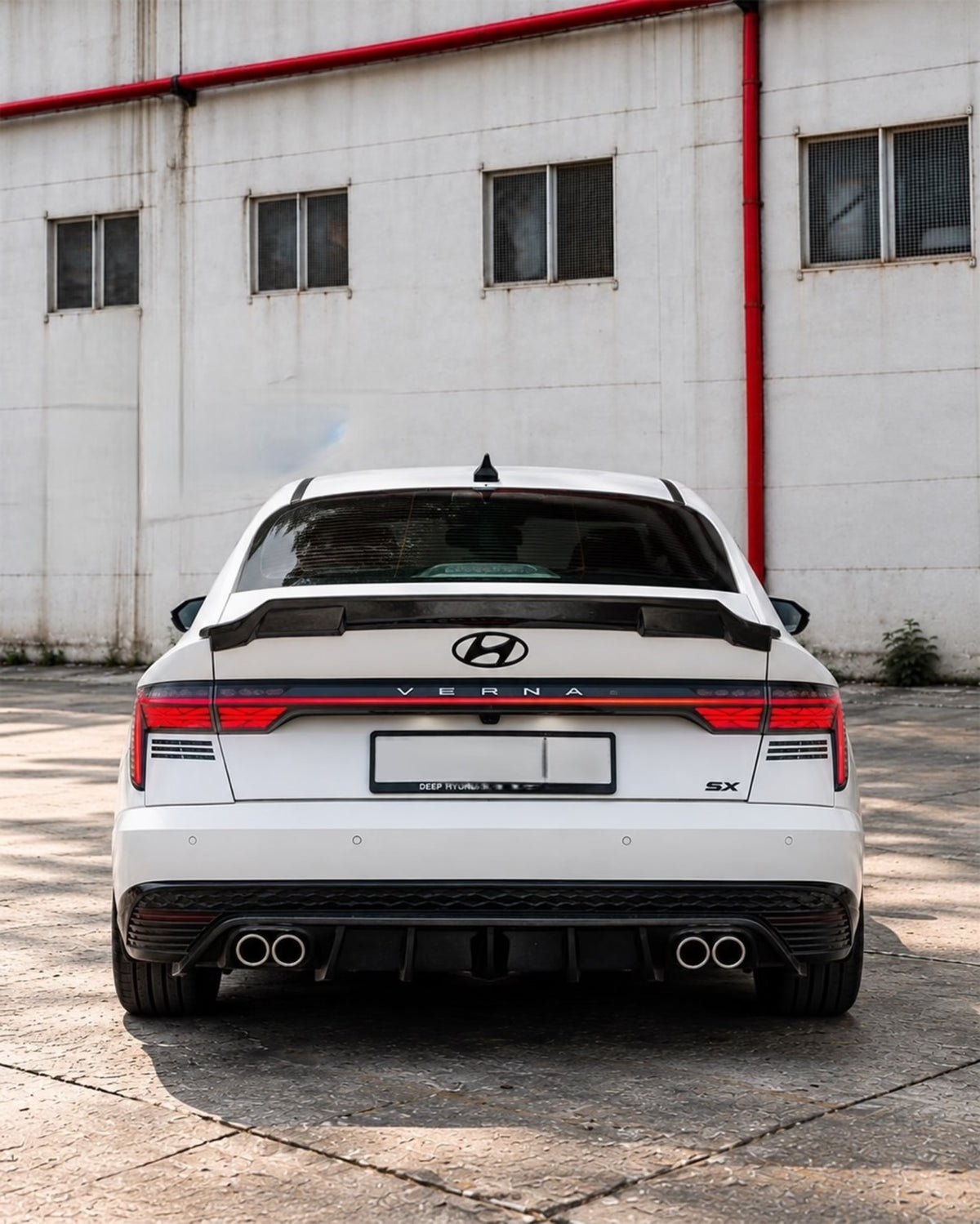 Hyundai Verna Duck Tail-Style Rear Spoiler | Compatible With 2023+