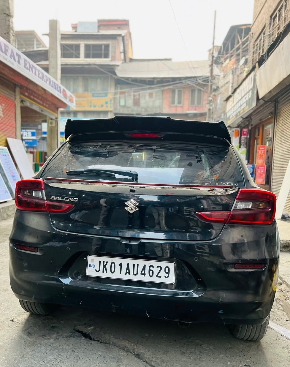 1) Baleno ABS Batman Spoiler | BLACK