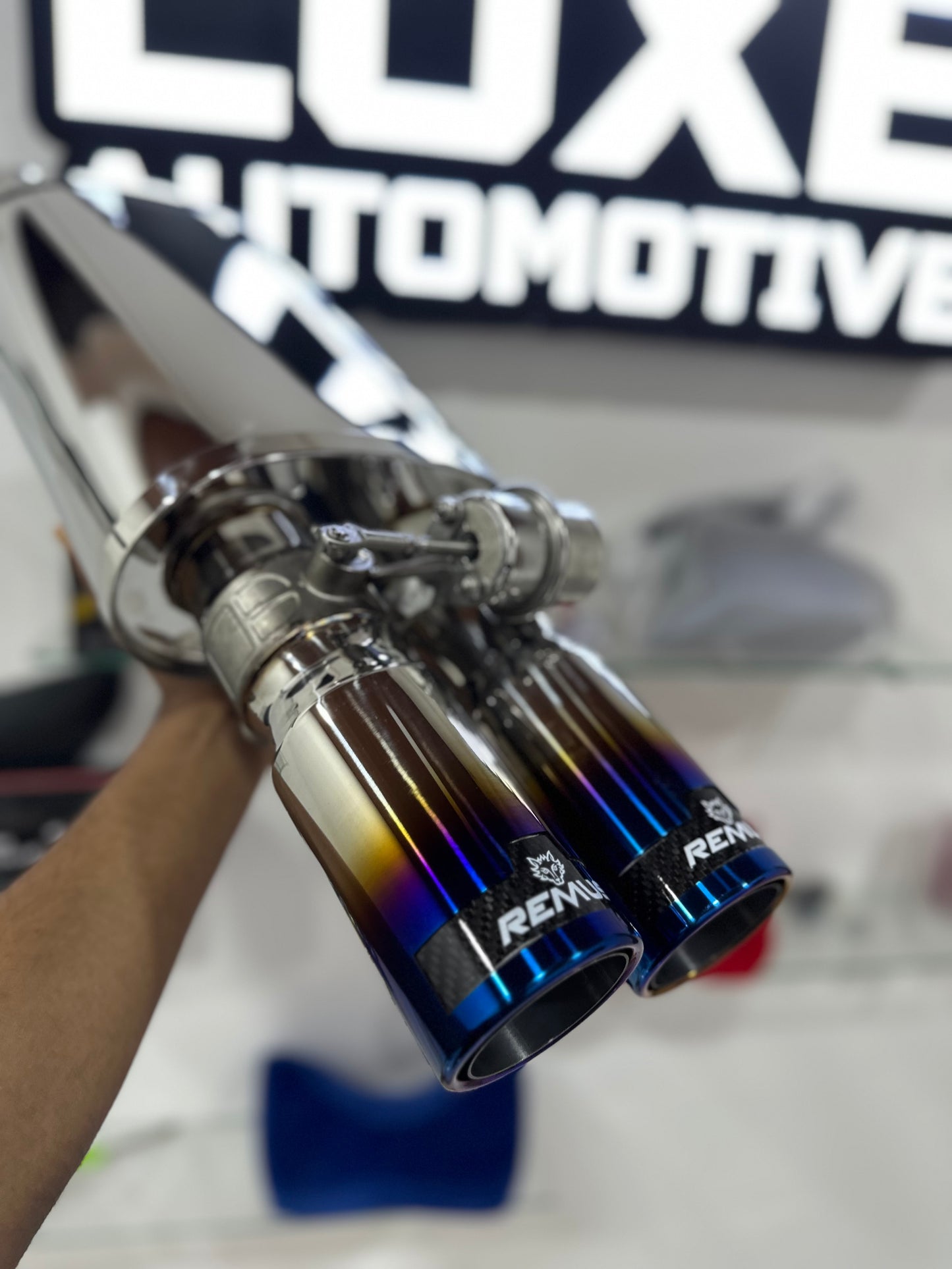 1) Dual Tip Valvetronic Exhaust in Stock | REMUS & BORLA Available
