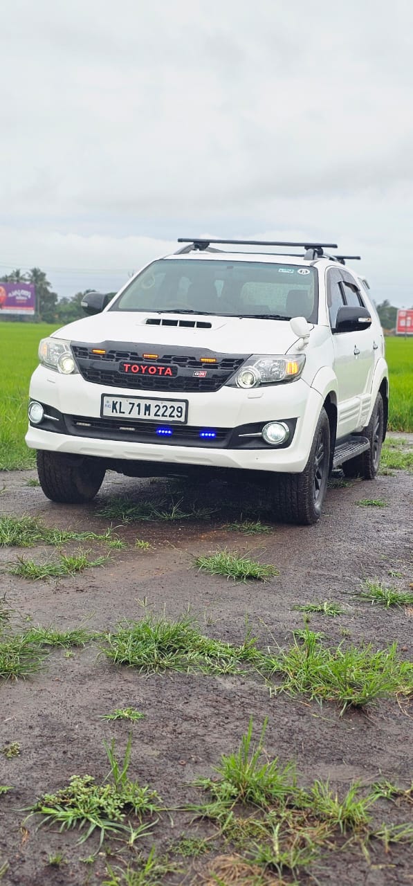 TOYOTA FORTUNER [2012-2016] TYPE2 GR GRILL