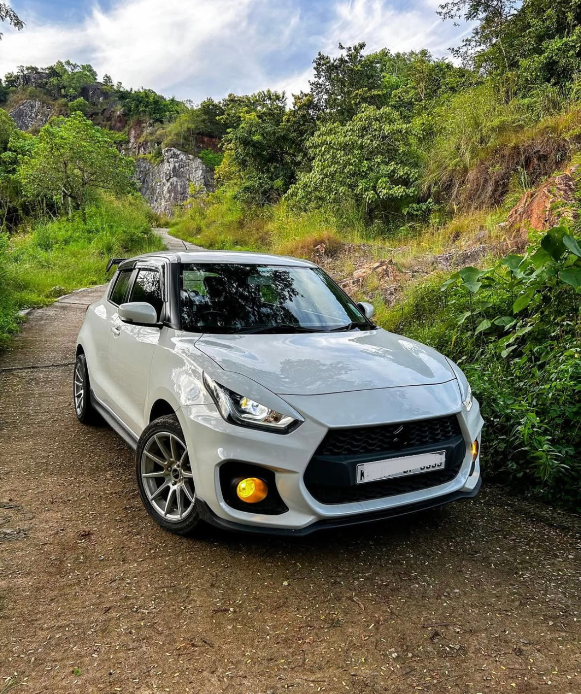 1) Eyelids for SWIFT (2018-23) | ABS material in Glossy Black