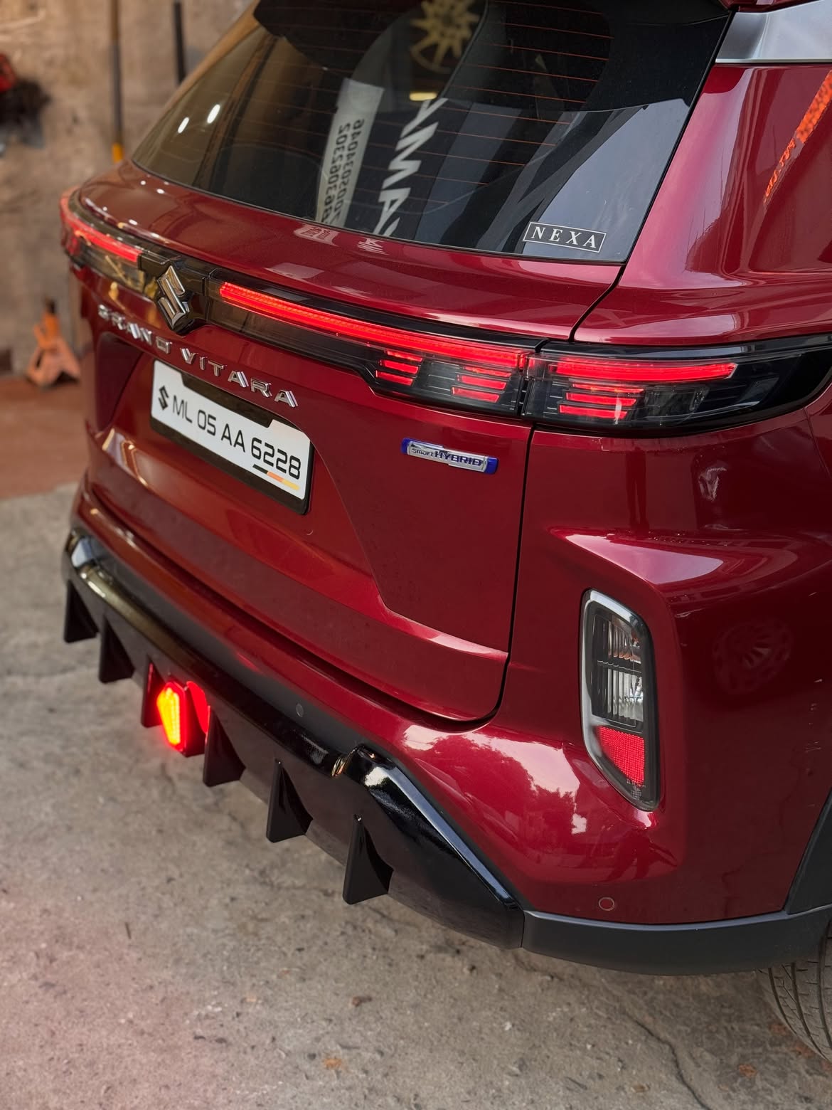 Grand Vitara ABS Rear Diffuser with F1 LED Light Gloss Black