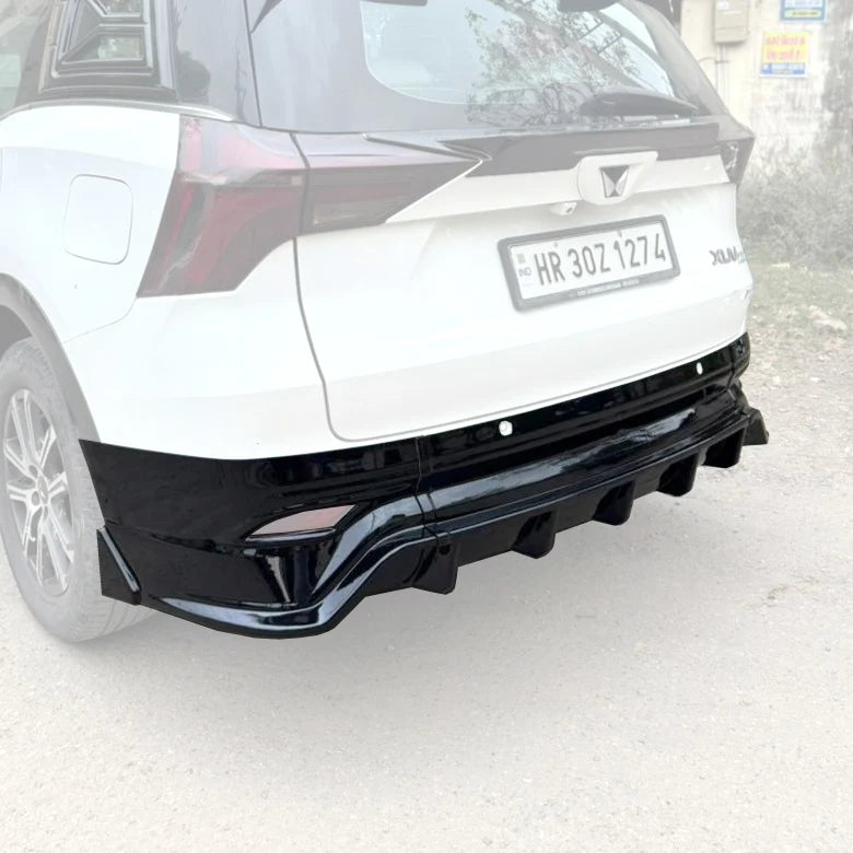 Rear Skirting for Mahindra XUV700