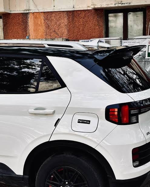 VENUE Monster Spoiler