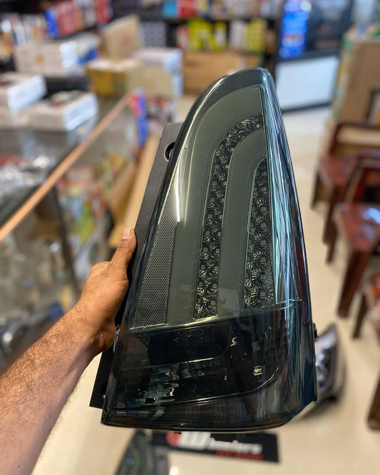 Toyota Innova (2005-2014) LED Tail Lights | Vland