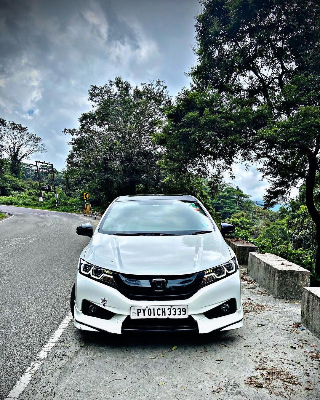 Honda City 2014-2016 BMW Style Modified Headlight with Drl and Projector Lamps