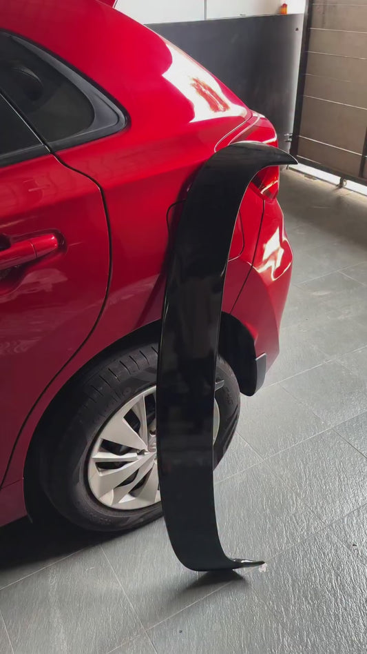 Suzuki Baleno ABS GT Spoiler